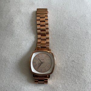 WOMENS WATCH
